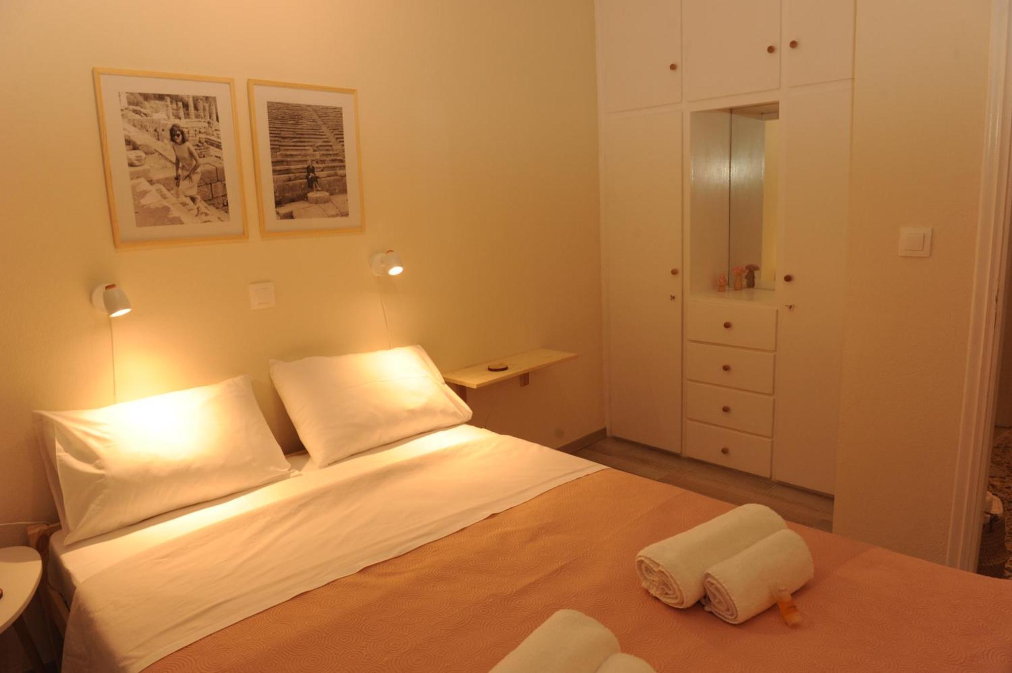 Delphic Moments - Sunny App 3Br, 2Ba With View Apartment ภายนอก รูปภาพ